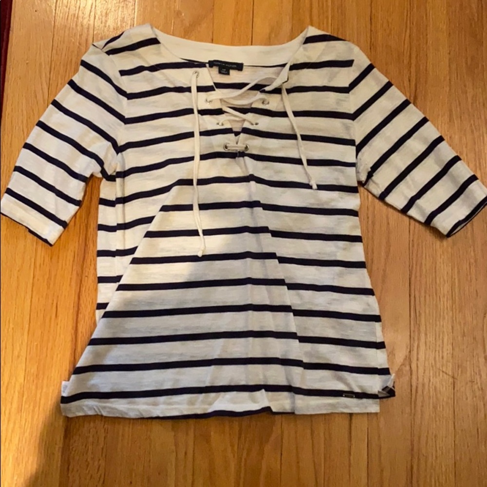 Lace front stripped Tommy Hilfiger tee